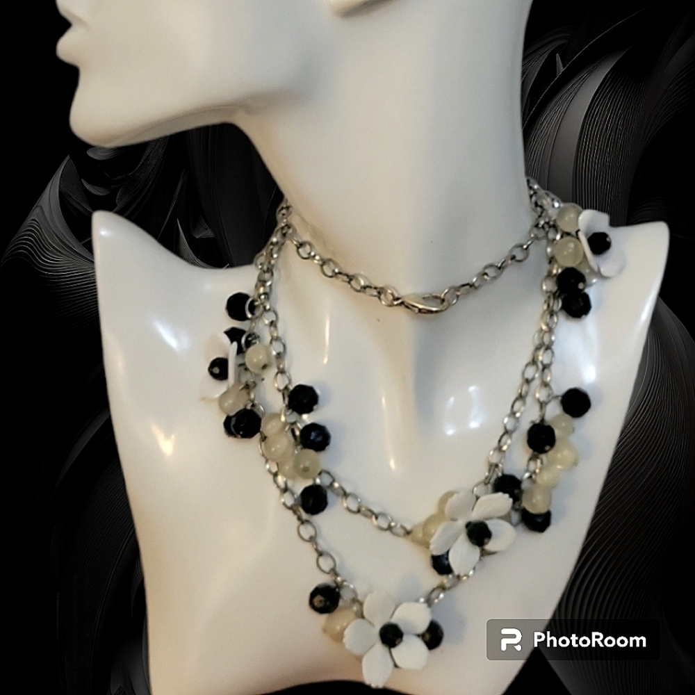 3/$30 Monochrome Floral Beaded Cluster Chain Long Sweater Necklace